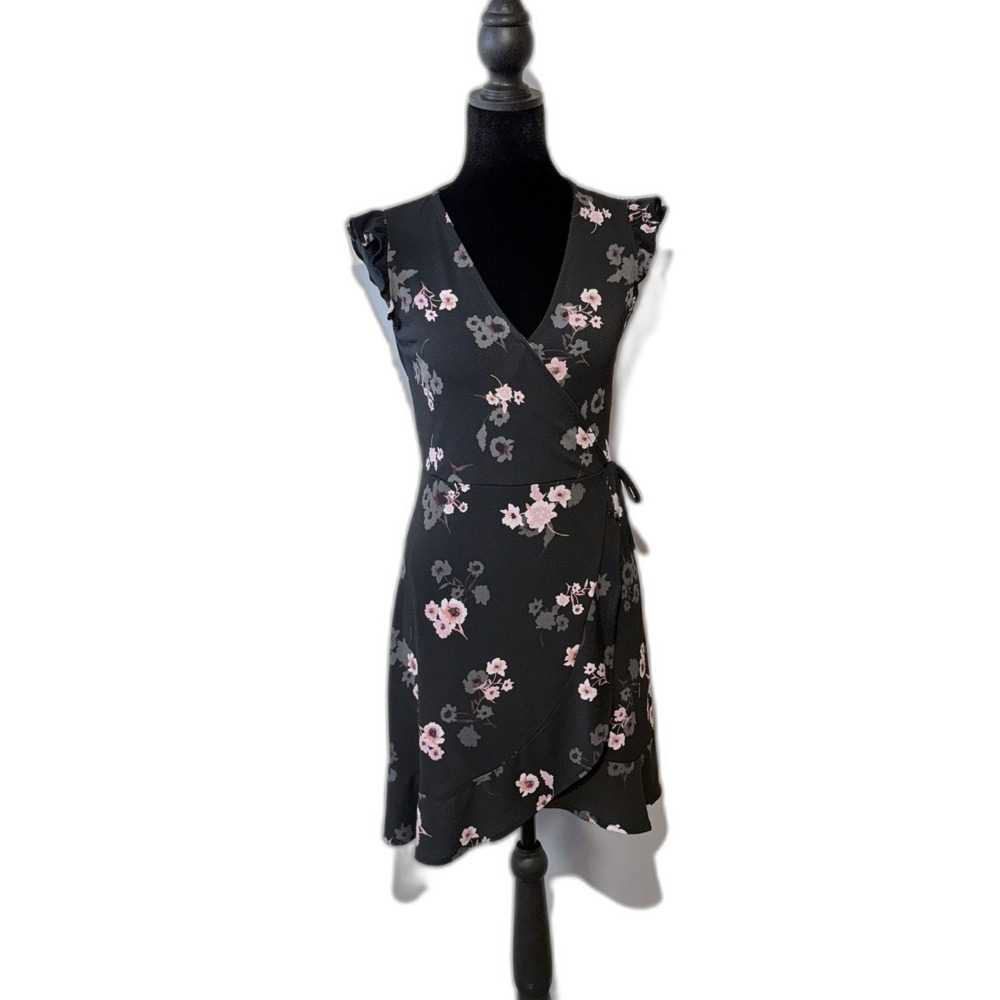 Candies's Women’s XS Wrap Black Floral Stretch Ruffle Sleeveless Dress